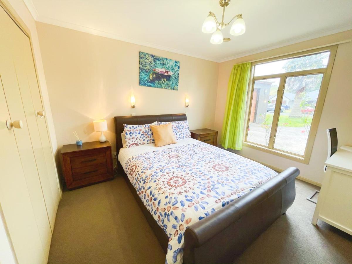 Private And Perfect For Families, Rotorua Escape Villa Bagian luar foto